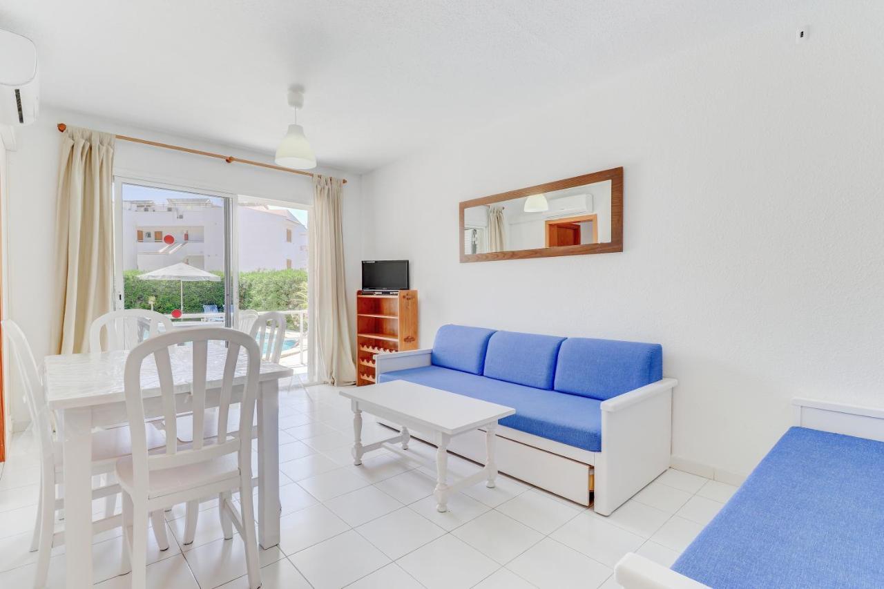 Apartamentos Llevant Port de Pollenca Bagian luar foto