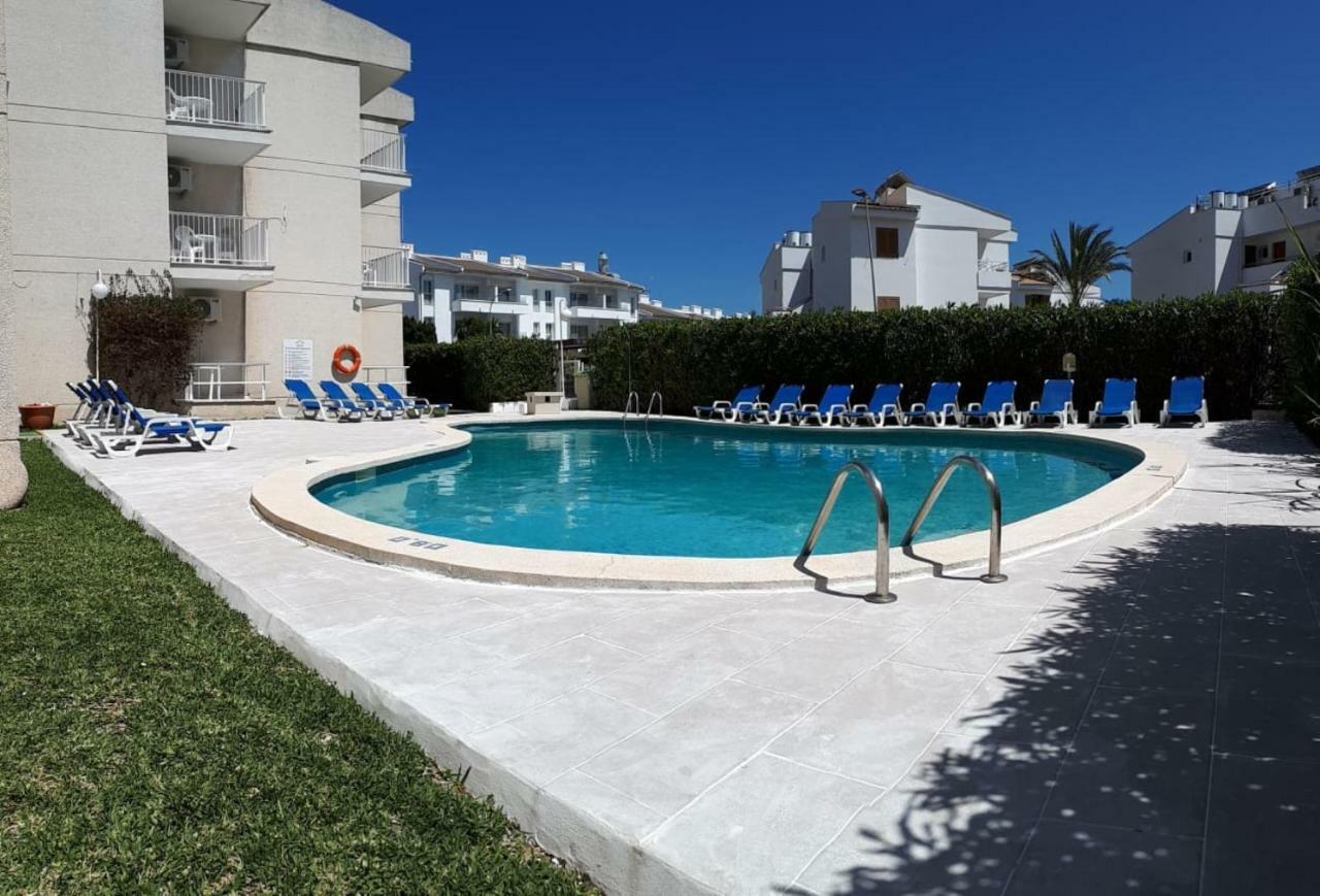 Apartamentos Llevant Port de Pollenca Bagian luar foto